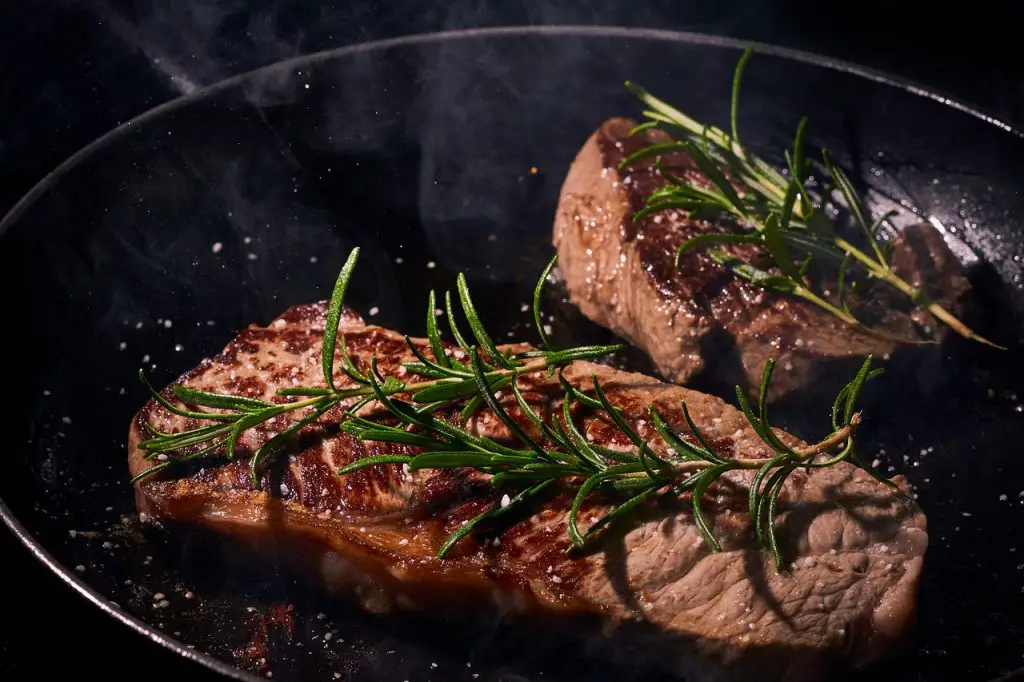 How to prune Rosemary, Using your Rosemary clippings to flavor steak